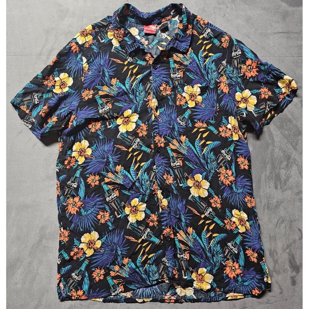 Coca-Cola‎ Men's Tropical Floral Rayon Short Sleeve Button-UP Shirt Black Large
